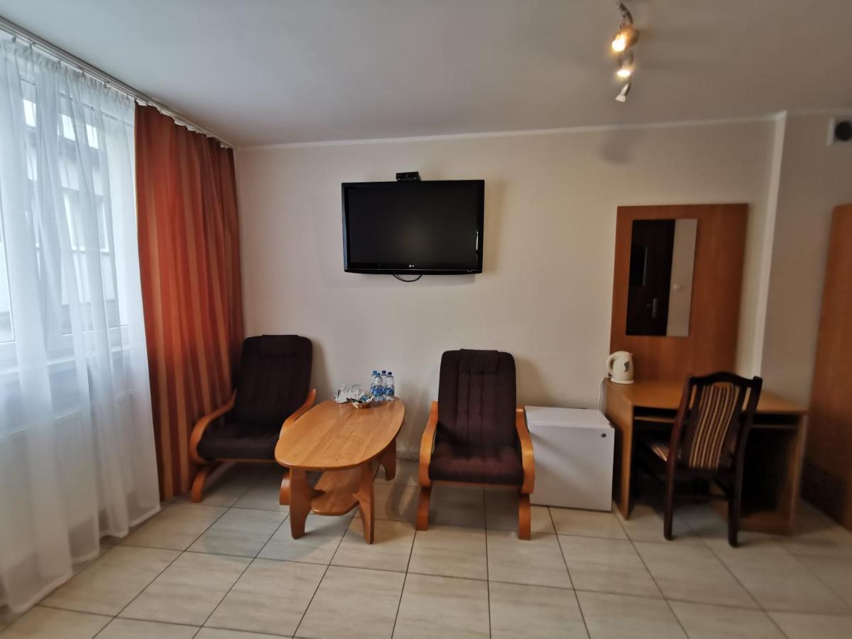 Lesne Zacisze - K. Niepokalanowa Bed & Breakfast