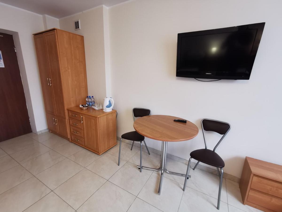 Lesne Zacisze - K. Niepokalanowa Bed & Breakfast *